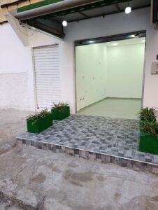 Local commercial de 16 m² à Salé