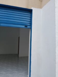 Magasin VENTE 21m Bouznika jardins bon etat (4)