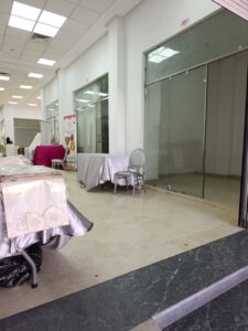 Magasin à la résidence salima 3 -12 m- À coté de de la gare salé tabriquet 1